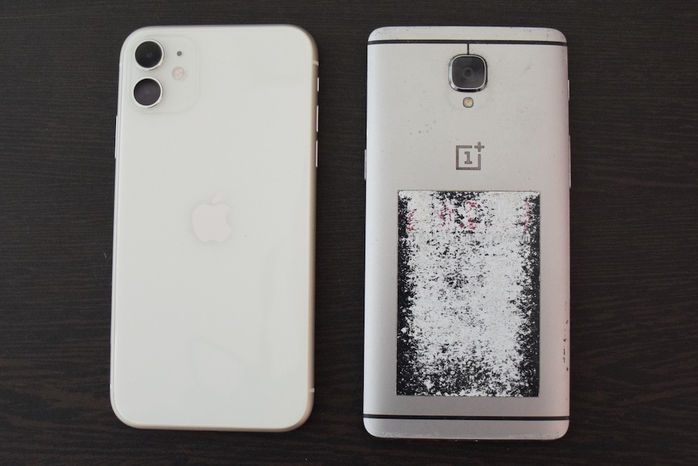 Comparing the back of iPhone and Oneplus phones